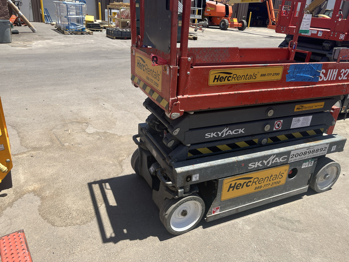 2019 Skyjack SJ3219-4