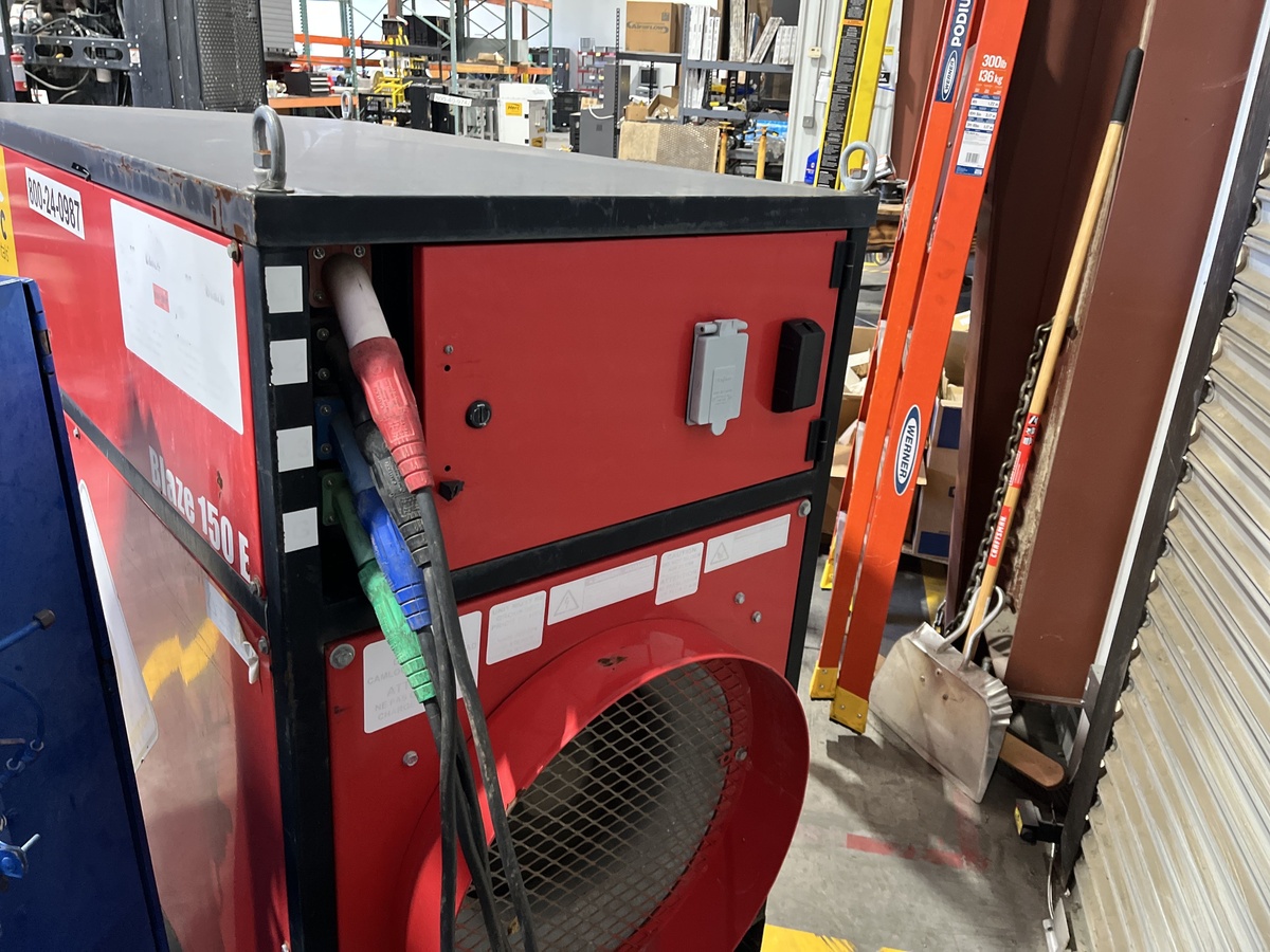 2018 CAMPO Blaze 150E-9