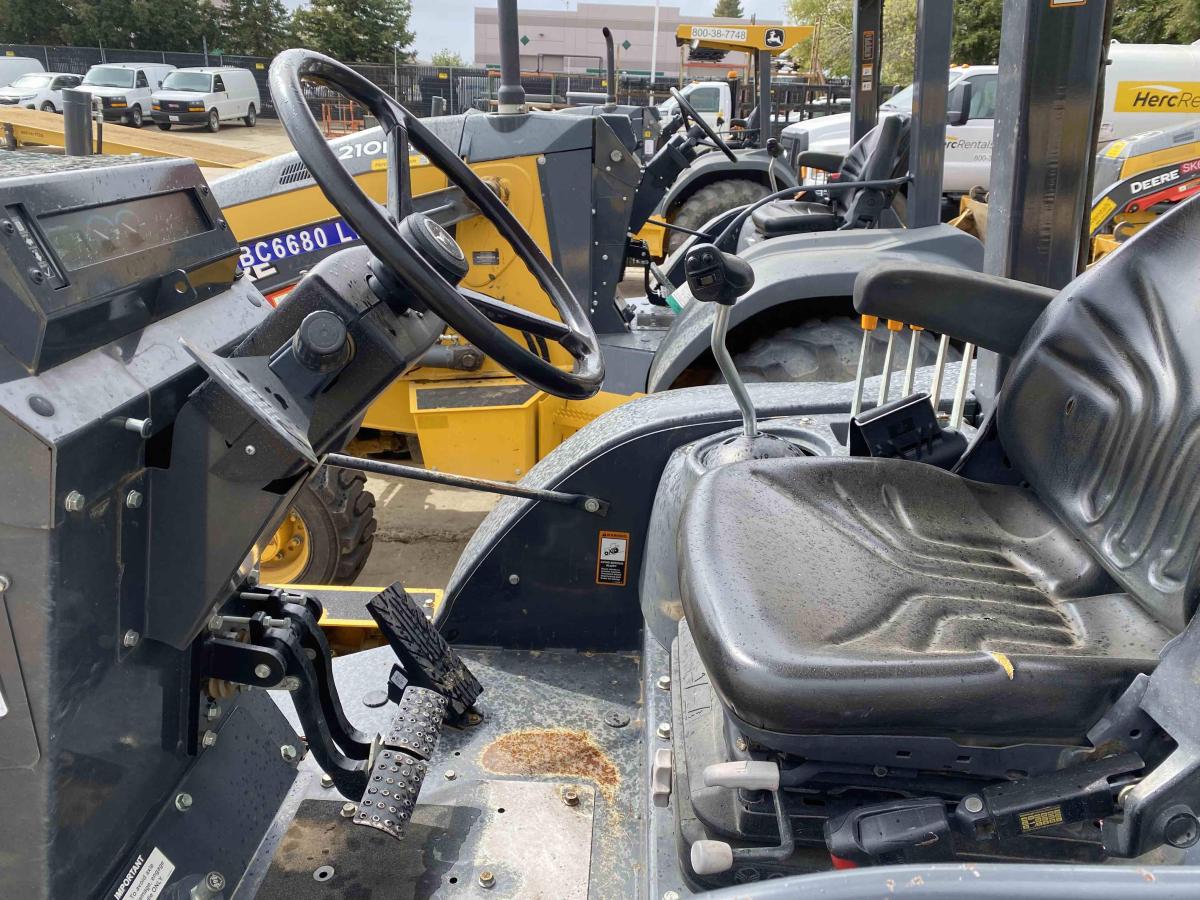 2021 John Deere 210LEP-5