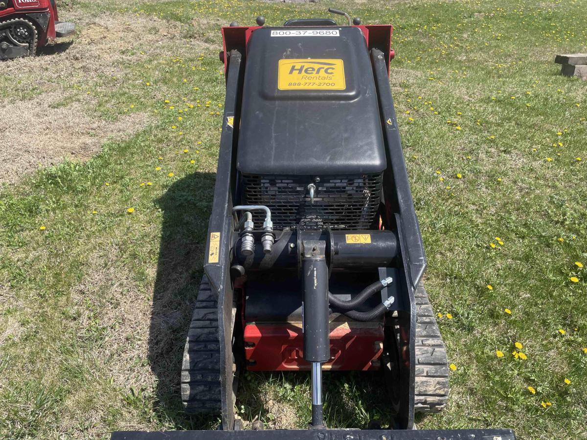 2021 Toro DINGO TX 427