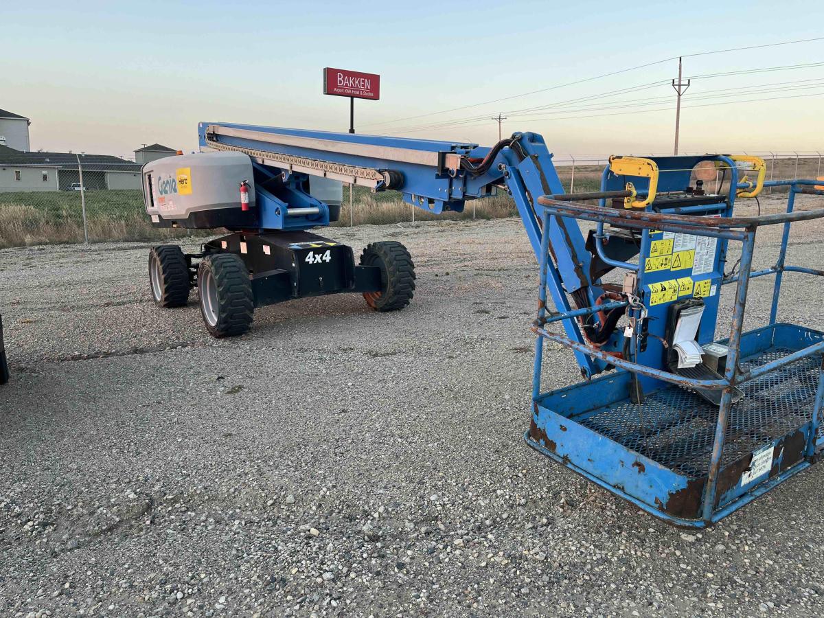 2018 Genie S-65
