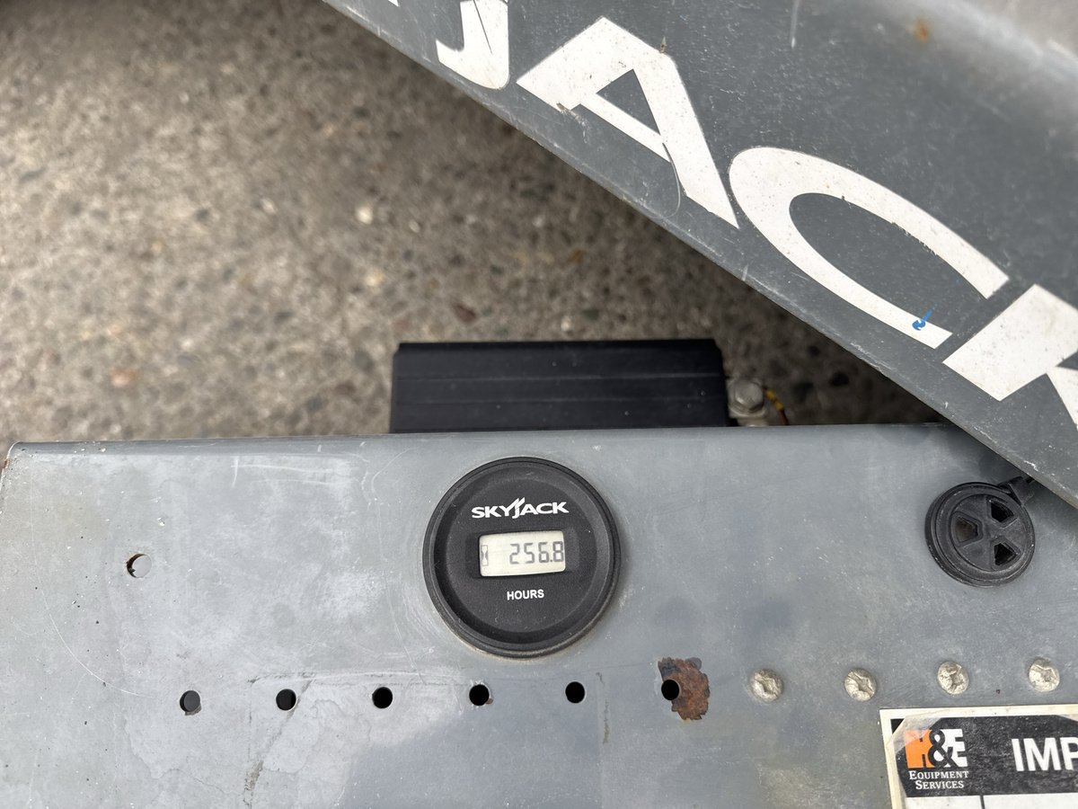 2017 Skyjack SJ-4626-5