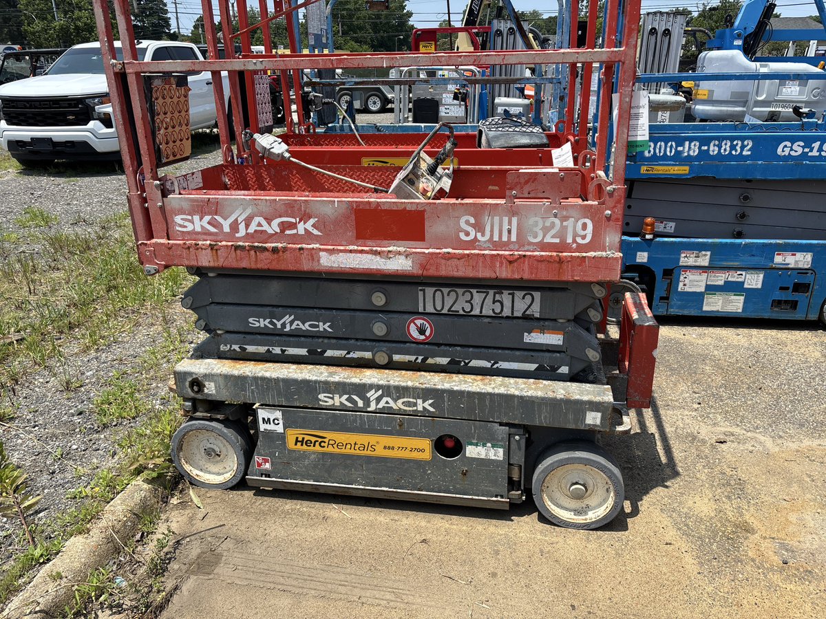 2018 Skyjack SJ3219