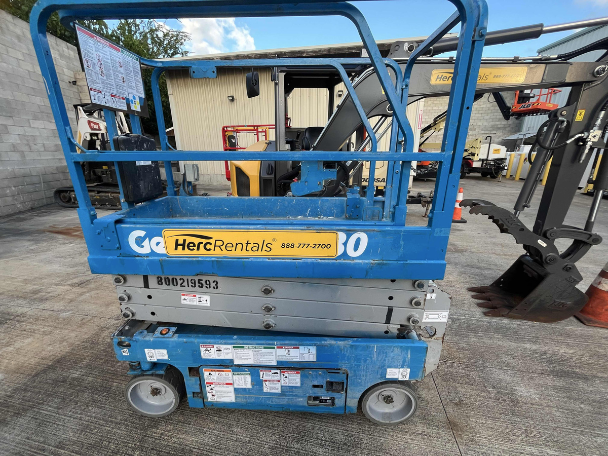 2018 Genie GS-1930-4