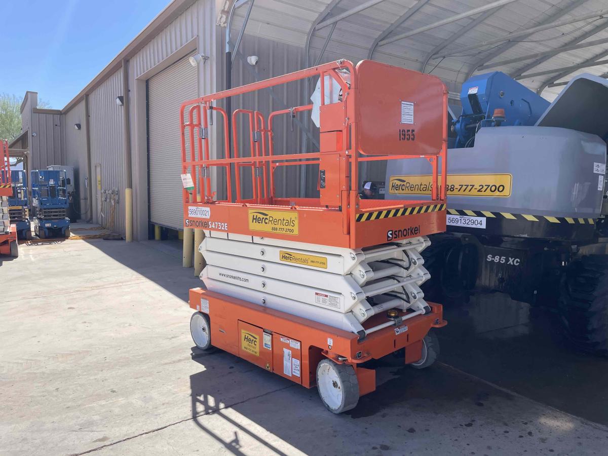 2022 Snorkel S4732E