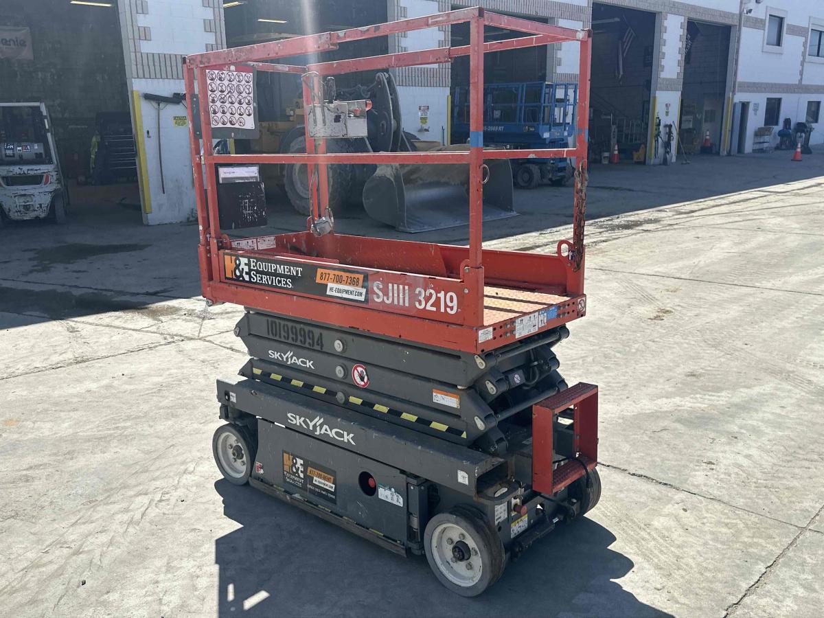 2016 Skyjack SJ3219