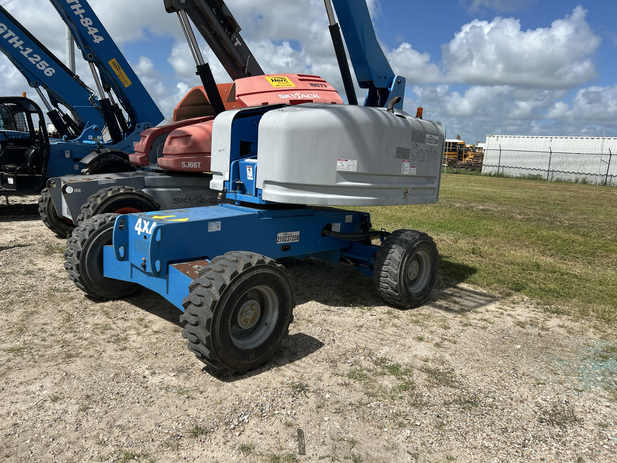 2018 Genie S-40