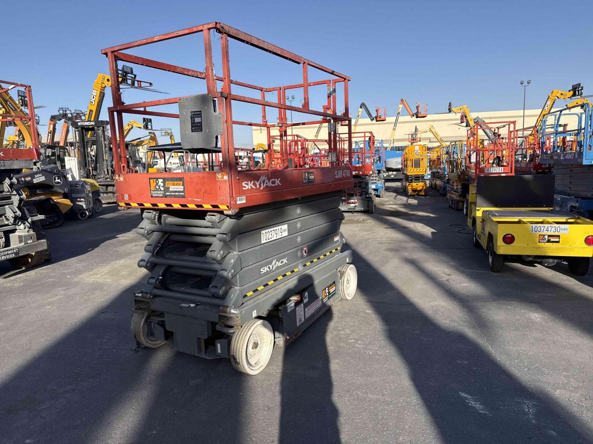 2018 Skyjack SJ4740