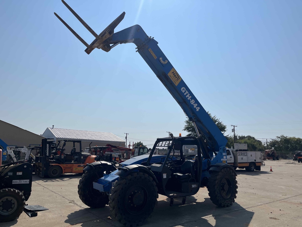 2018 Genie GTH 844-4