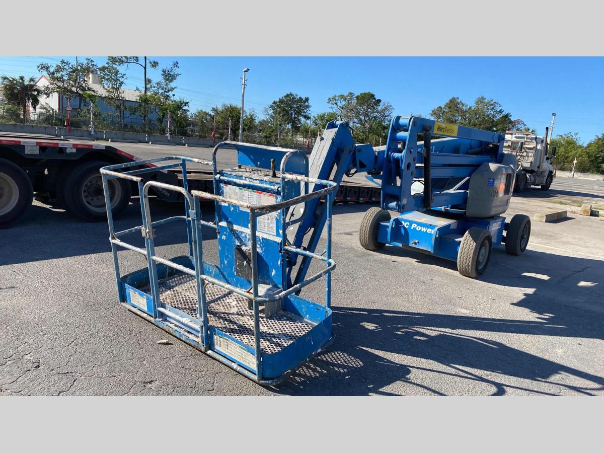 2014 Genie Z-45/25J