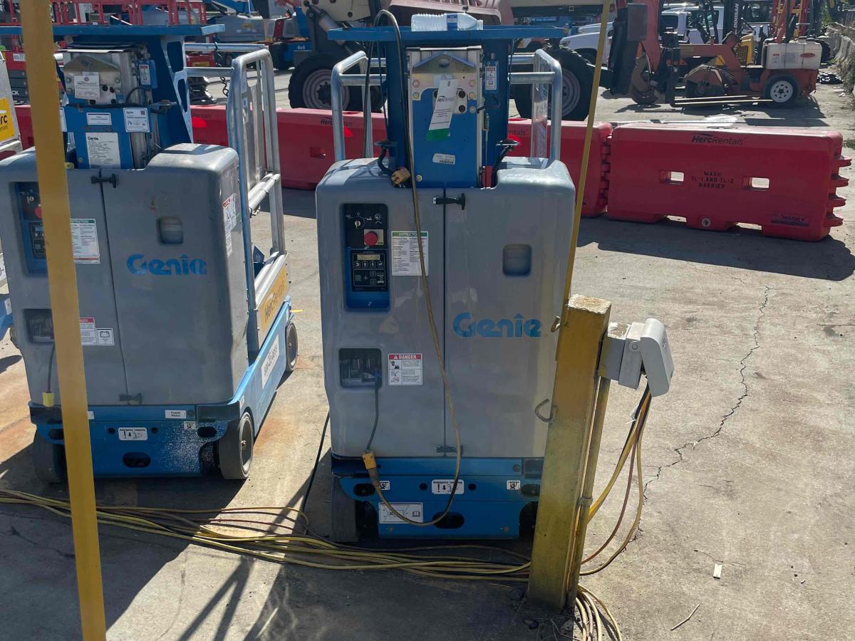 2018 Genie GR-12