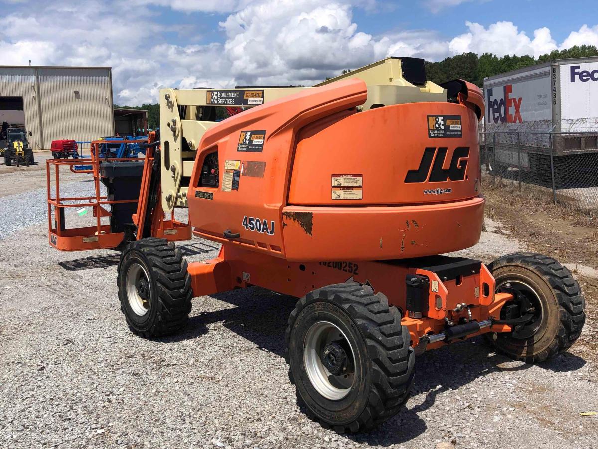 2016 JLG 450AJ