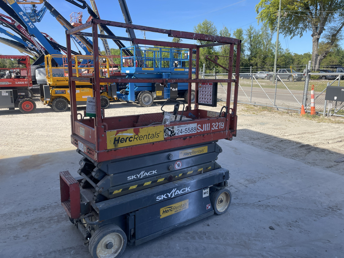 2019 Skyjack SJ3219