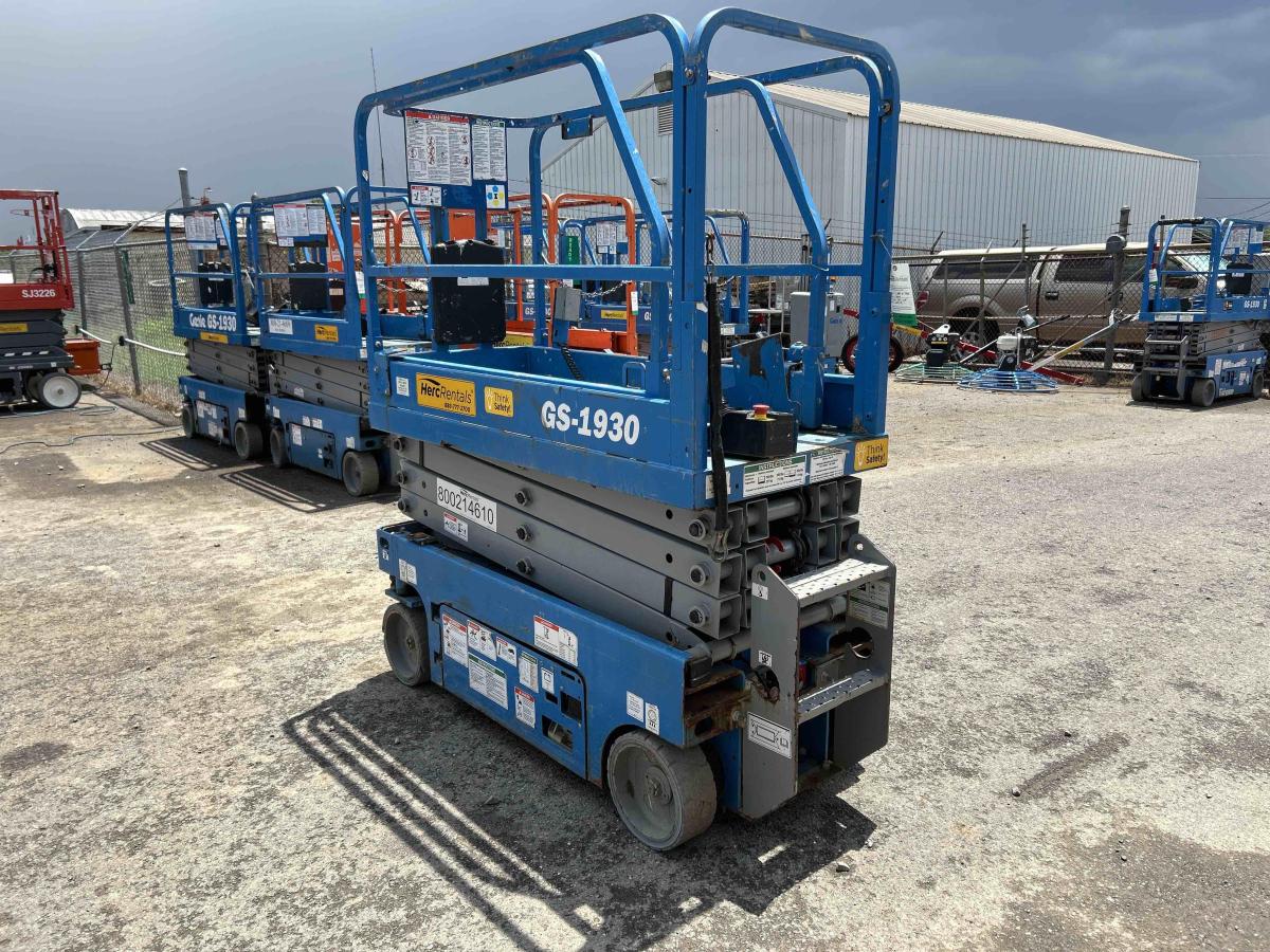 2018 Genie GS-1930-4