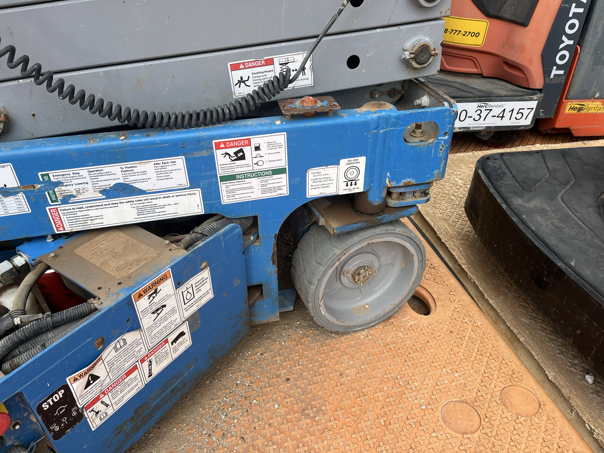 2019 Genie GS-1930-8
