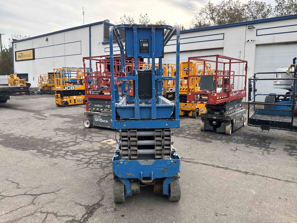2018 Genie GS-1930-4