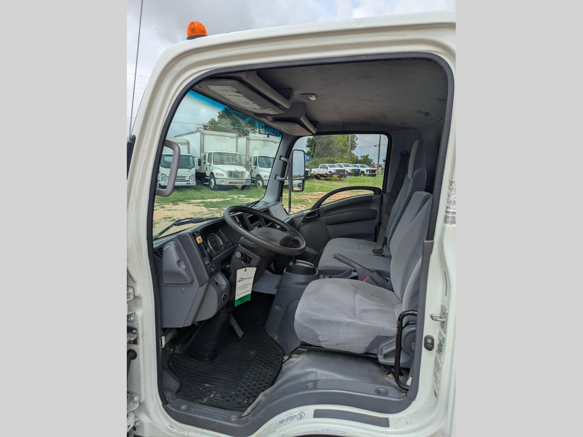 2019 Isuzu NPR-12