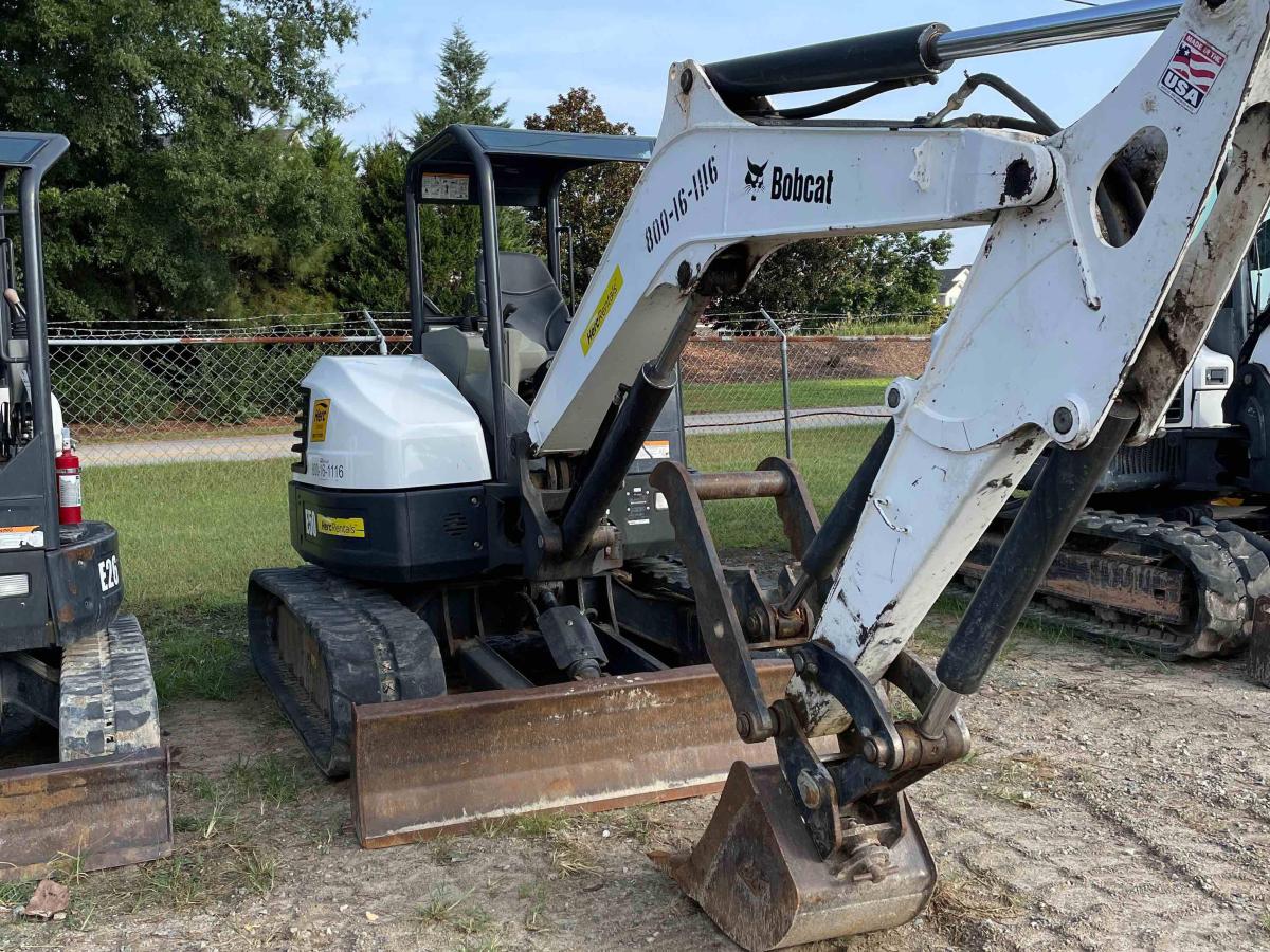 2017 Bobcat E50