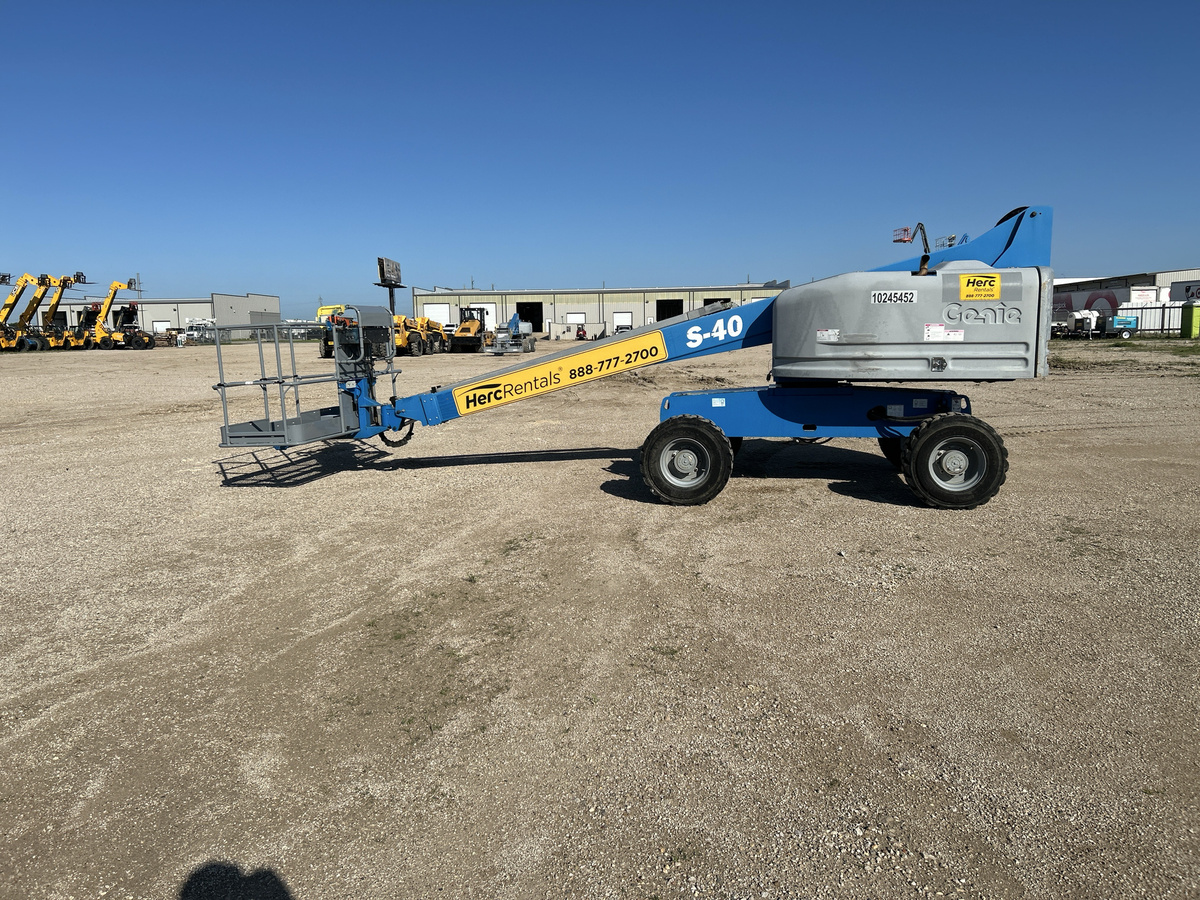 2018 Genie S-40-15