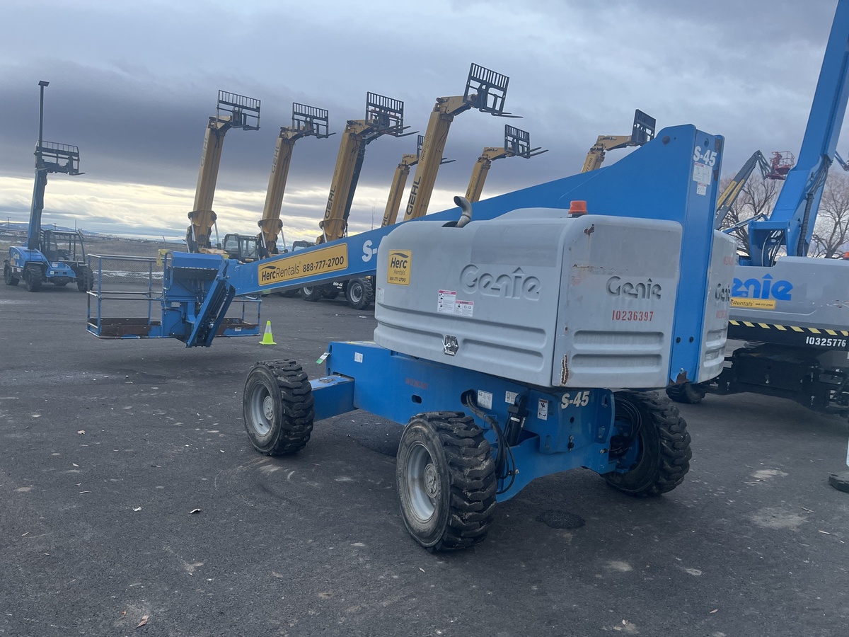 2018 Genie S-45-2