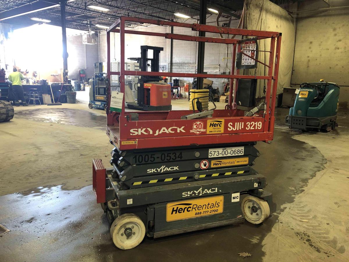 2015 Skyjack SJ3219