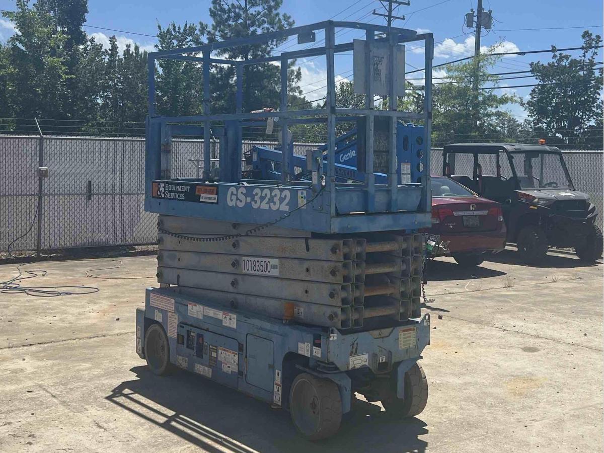 2016 Genie GS-3232-2