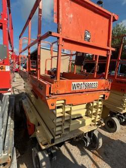 2018 JLG 3246ES-2