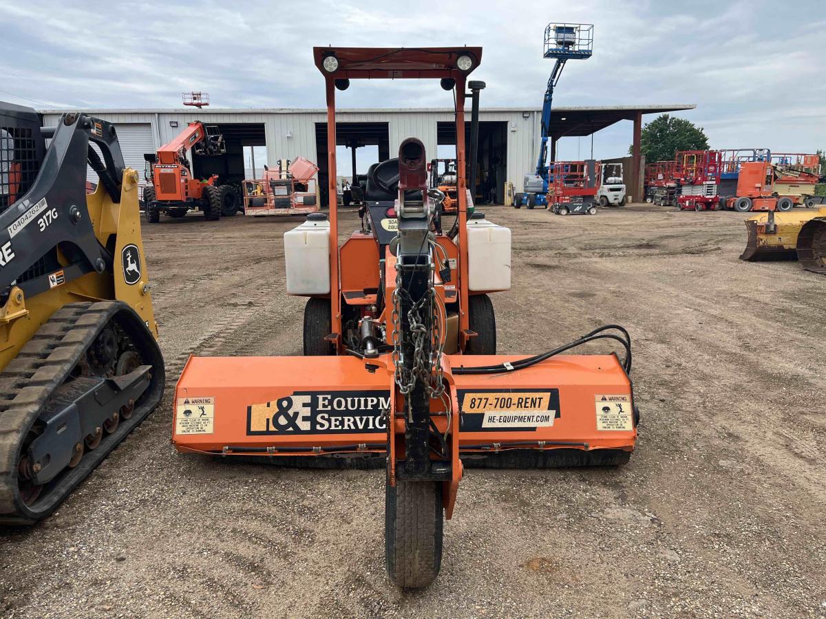 2021 LayMor SM300-4