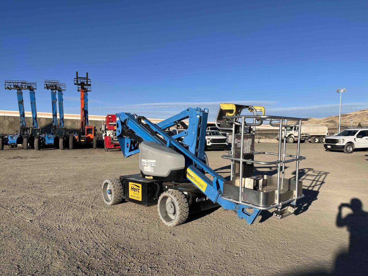 2018 Genie Z-33/18