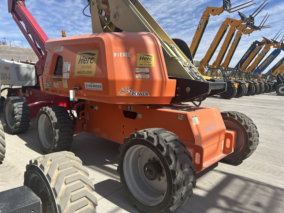 2018 JLG 660SJ-7