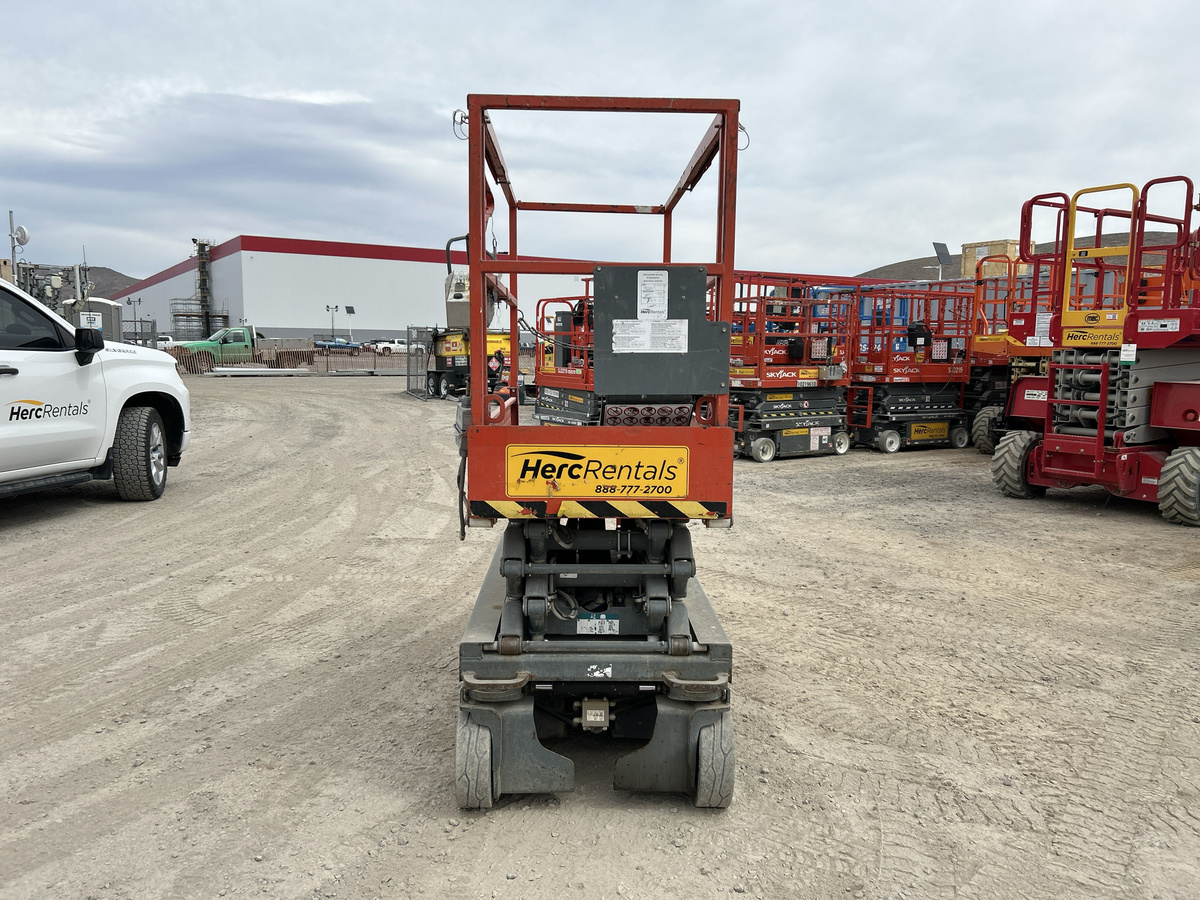 2017 Skyjack SJ3219