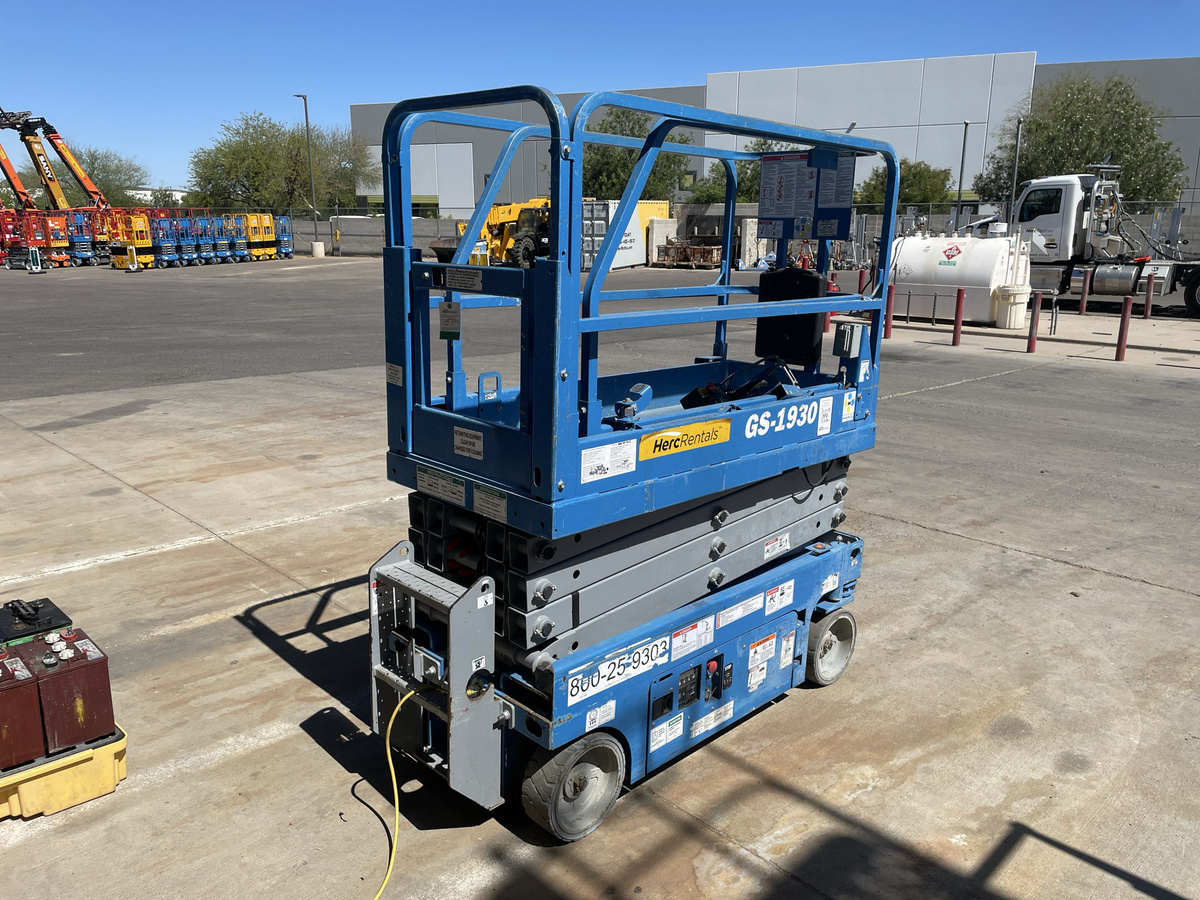 2019 Genie GS-1930