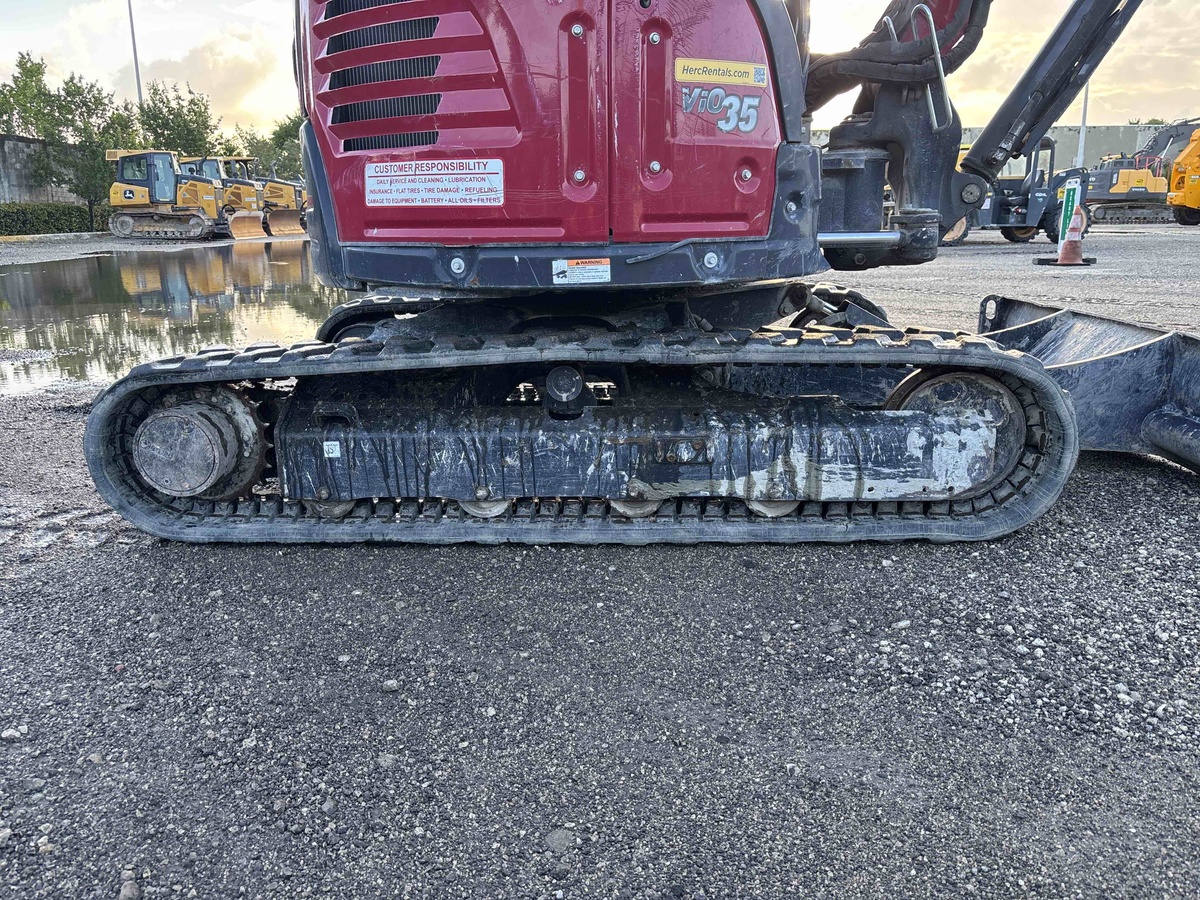 2022 Yanmar ViO35-8