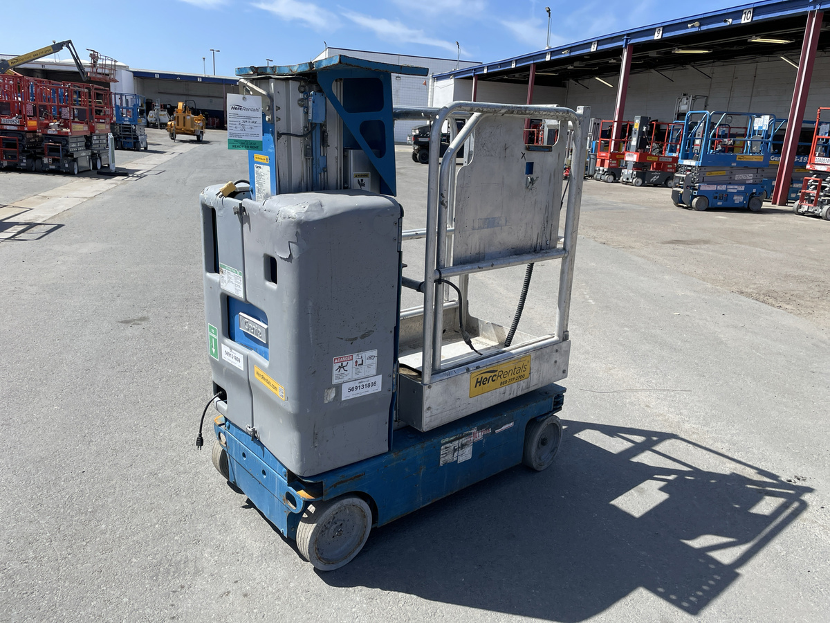 2011 Genie GR-12-4