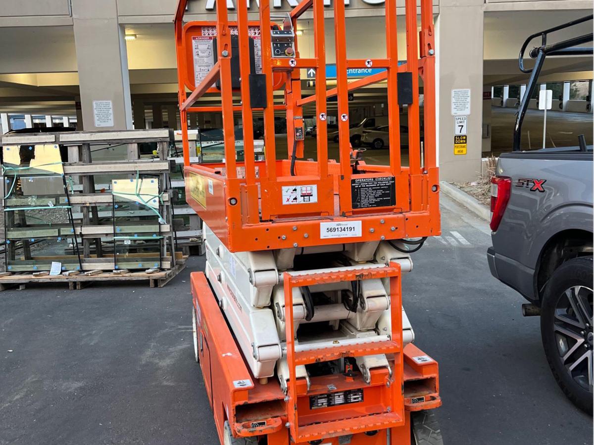 2021 Snorkel S3226E