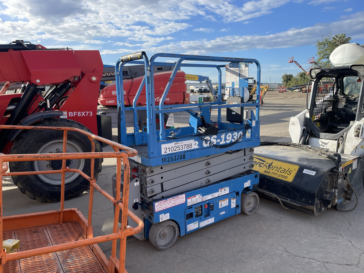 2018 Genie GS-1930-5