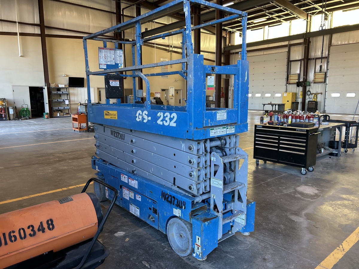 2018 Genie GS-3232-3