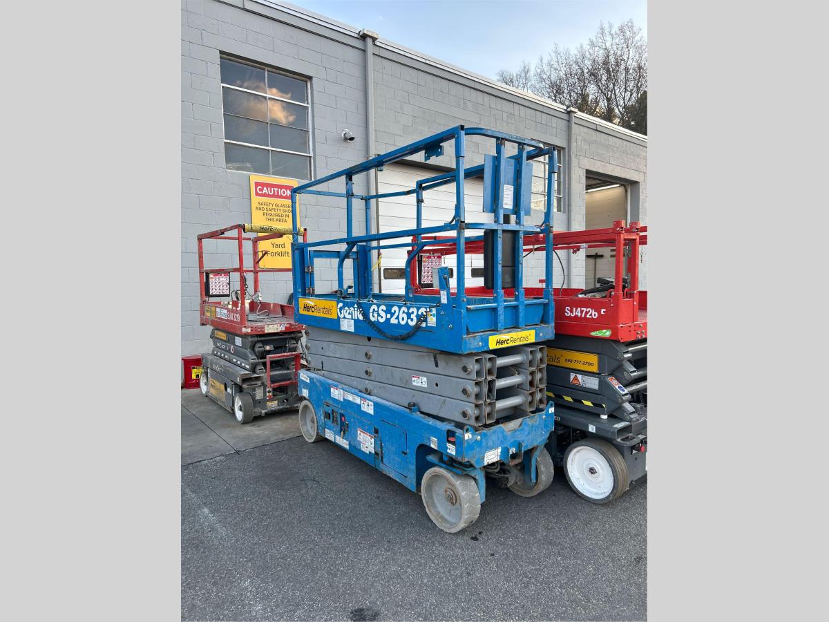 2017 Genie GS-2632