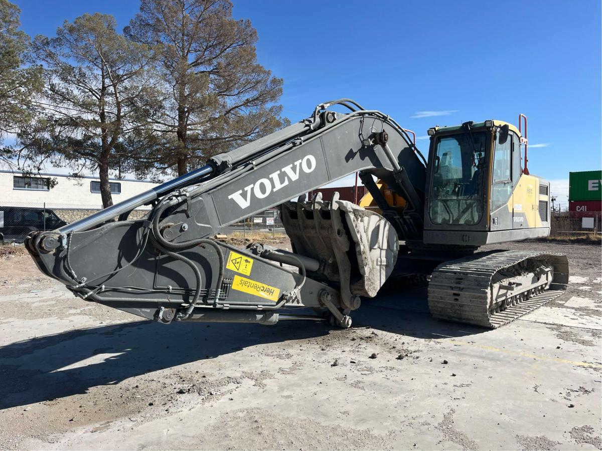 2019 Volvo EC220EL