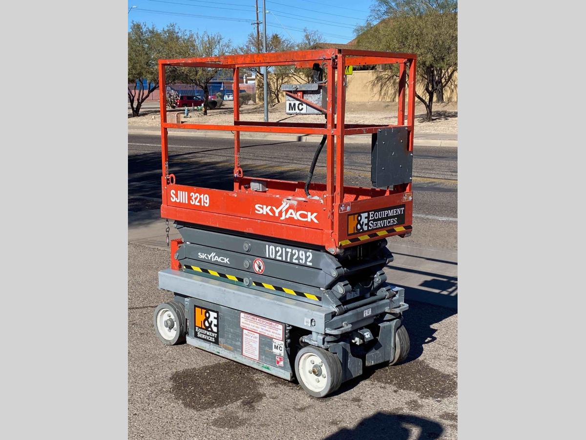 2017 Skyjack SJ3219