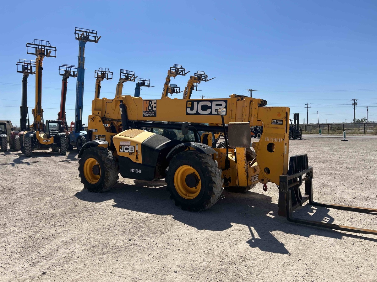 2017 JCB 512-56-5
