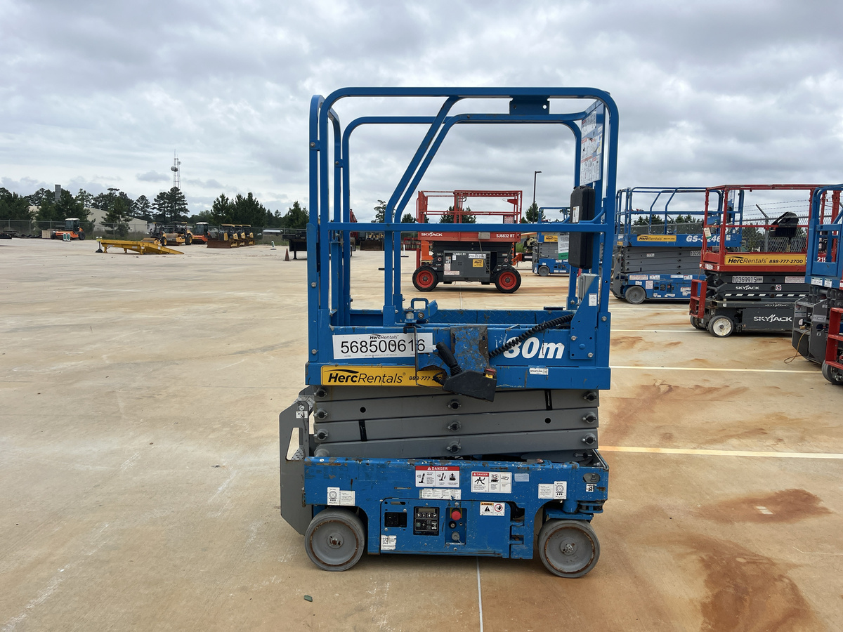 2019 Genie GS1330M-5