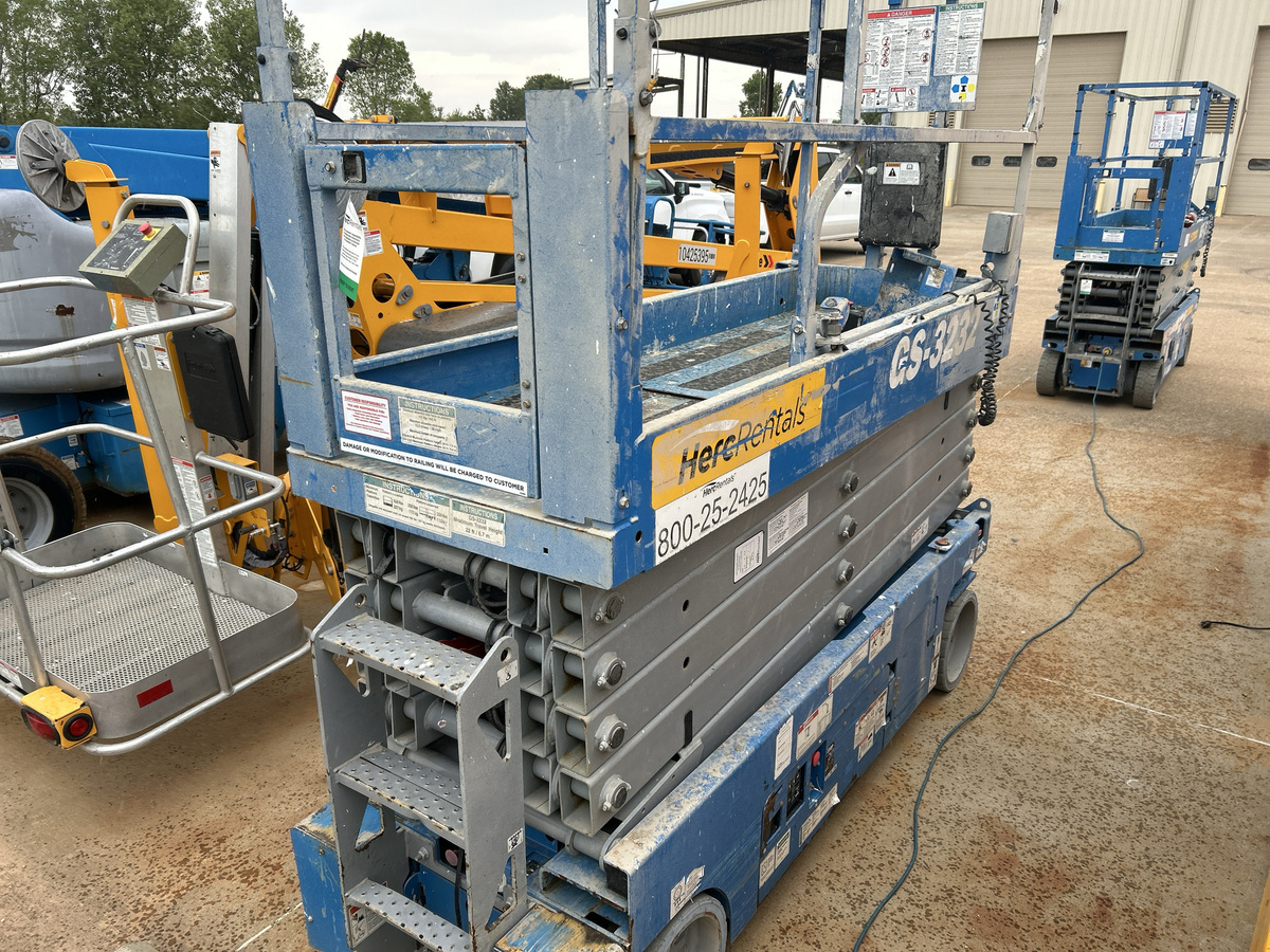 2019 Genie GS-3232-5
