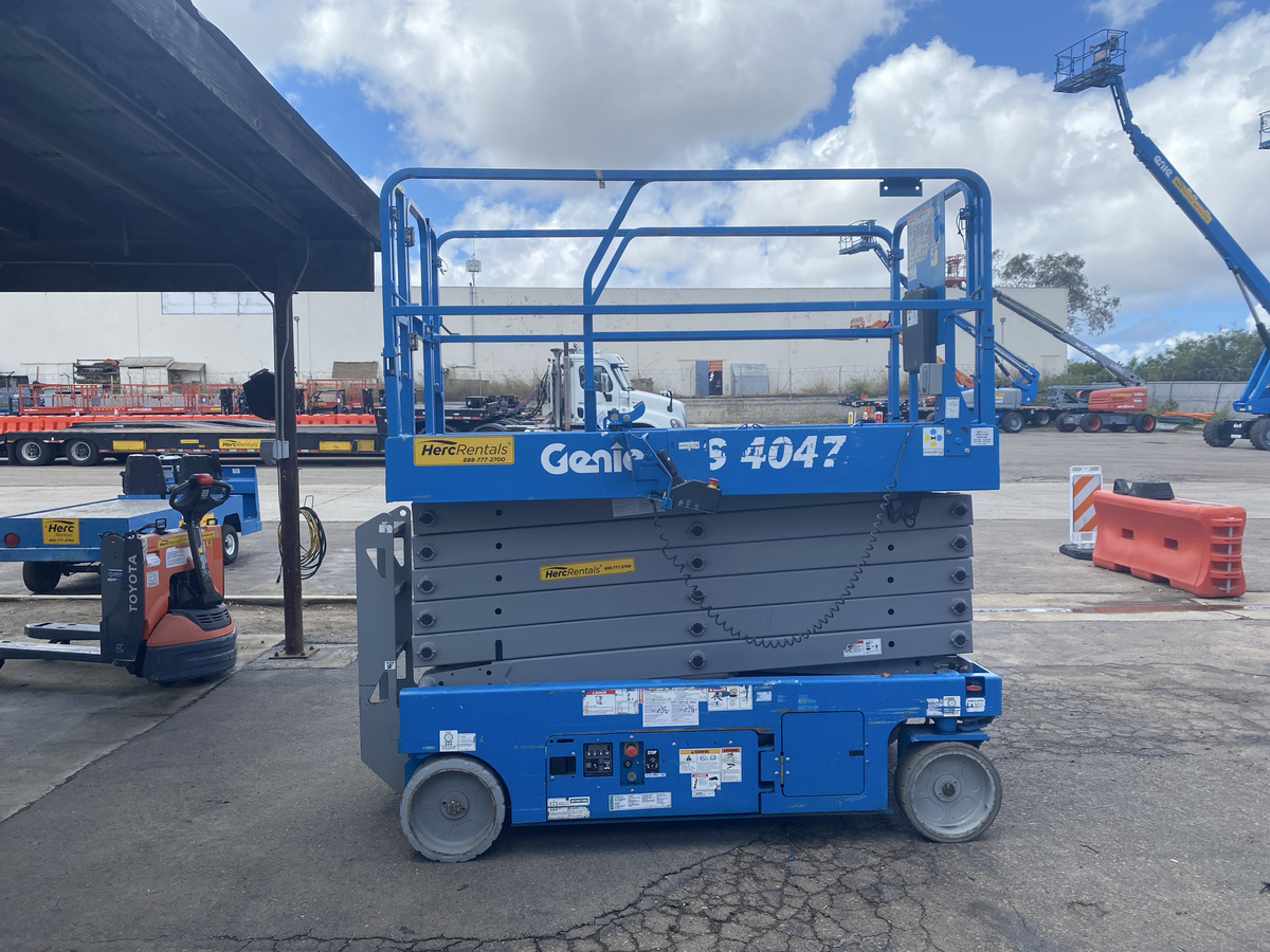 2019 Genie GS-4047-6