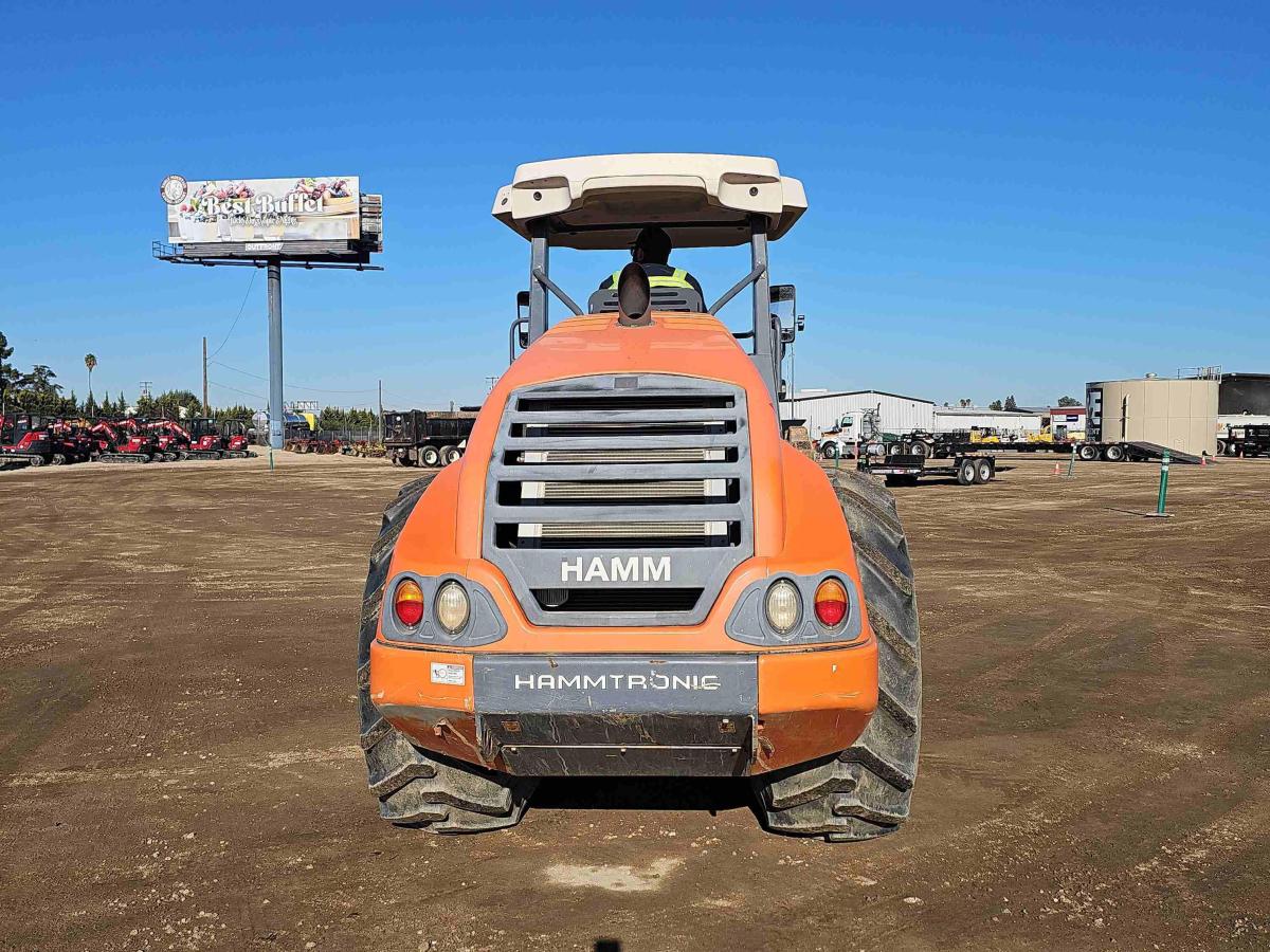 2019 Hamm H10iP