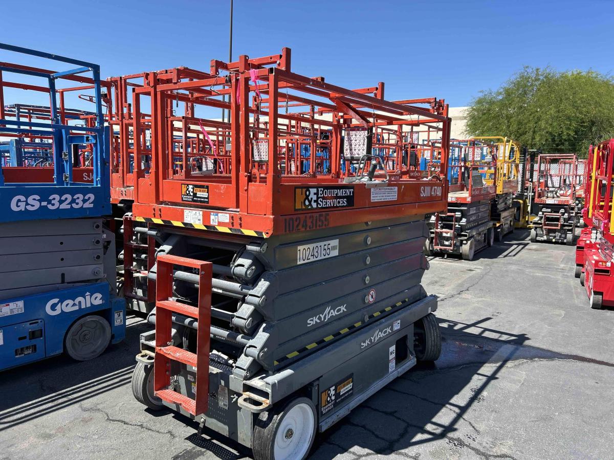 2018 Skyjack SJ4740