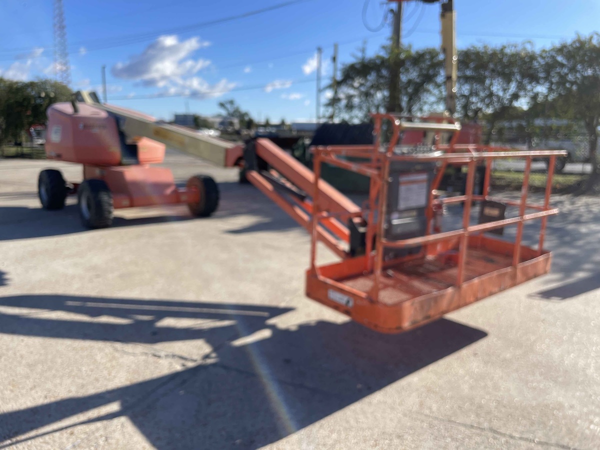 2018 JLG 460SJ