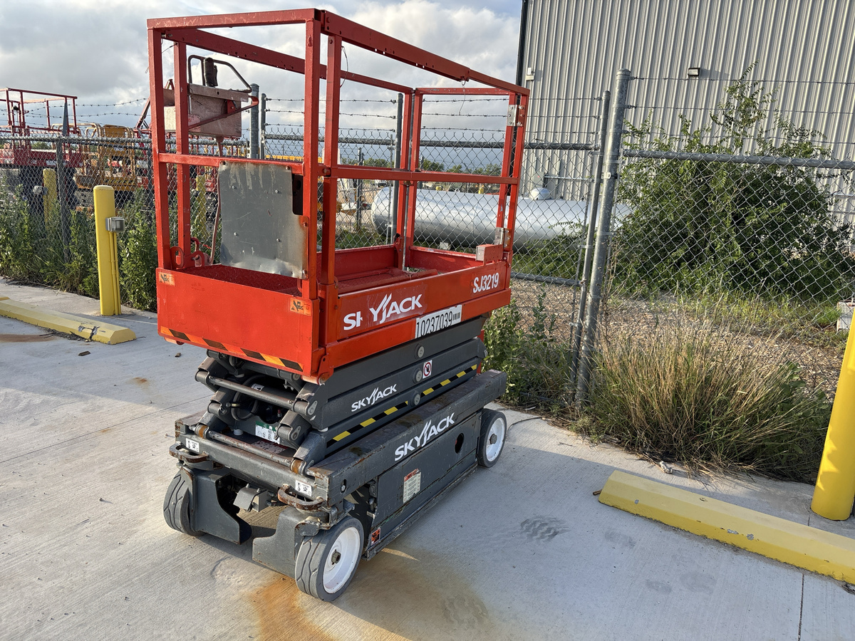 2018 Skyjack SJ3219