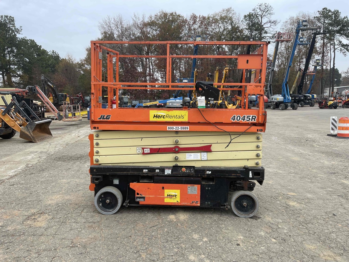 2018 JLG 4045R