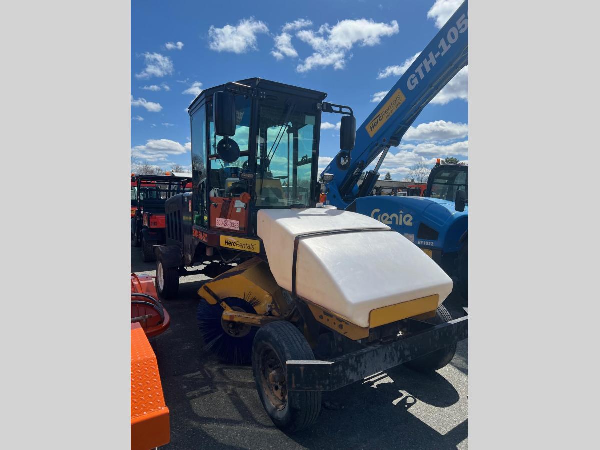 2018 LayMor SweepMaster 450-ST